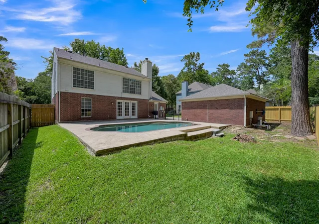 Photo 2 of Single family home for sale at 80 Eagle Rock Cir, Spring, TX 77381 | MLS# 77616506 | Listing updated on 2026-09-26