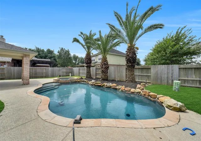 Photo 3 of Single family home for sale at 25911 Shady Dawn Ln, Katy, TX 77494 | MLS# 44514341 | Listing updated on 2026-10-08