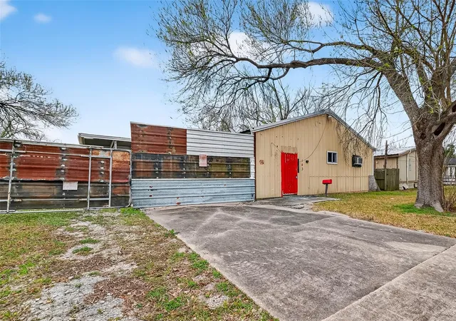 Photo 4 of Land for sale at 141 Campbell Ave, Pasadena, TX 77502 | MLS# 45331126 | Listing updated on 2026-09-07