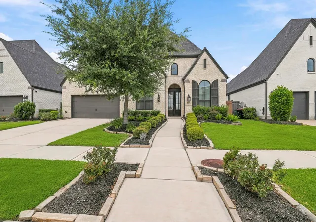 Photo 1 of Single family home for sale at 2523 Tradewind Pass Dr, Missouri City, TX 77459 | MLS# 30140891 | Listing updated on 2026-09-19