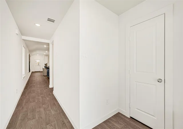 Photo 2 of Single family home for sale at 6735 Cyn Breeze Dr, Rosenberg, TX 77471 | MLS# 88411385 | Listing updated on 2026-09-22
