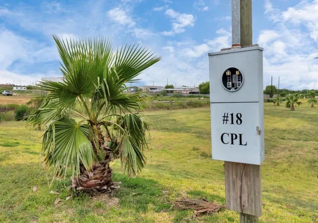 Photo 3 of Land for sale at 18 Cindy Palmer Ln, Dickinson, TX 77539 | MLS# 55112535 | Listing updated on 2026-09-10