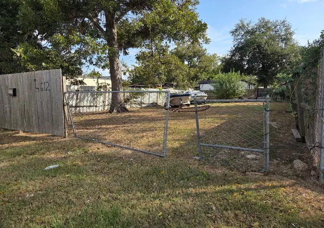 Photo 2 of Land for sale at 4614 Weaver Rd, Houston, TX 77016 | MLS# 84471279 | Listing updated on 2026-09-02