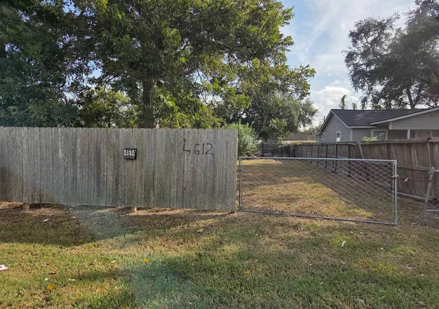 Photo 3 of Land for sale at 4614 Weaver Rd, Houston, TX 77016 | MLS# 84471279 | Listing updated on 2026-09-02