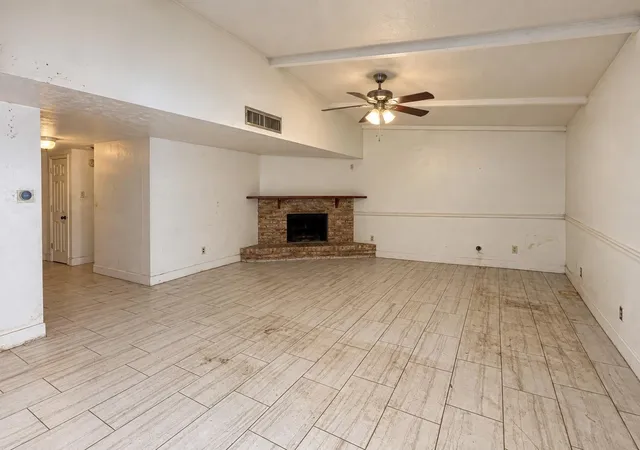 Photo 4 of Single family home for sale at 4611 Forthbridge Dr, Houston, TX 77084 | MLS# 82389751 | Listing updated on 2026-09-23