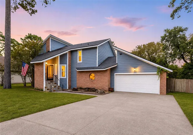 Photo 3 of Single family home for sale at 3039 Lake Is Dr, Montgomery, TX 77356 | MLS# 36523696 | Listing updated on 2026-09-20