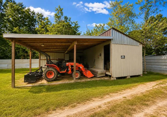 Photo 37 of Single family home for sale at 398 County Rd 3406, Cleveland, TX 77327 | MLS# 81134296 | Listing updated on 2026-09-02