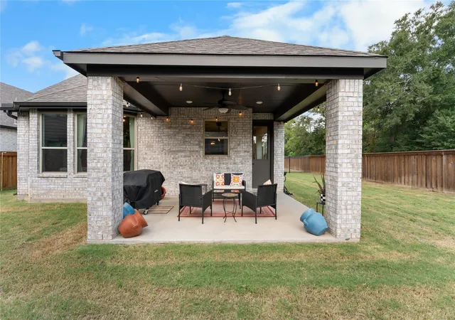 Photo 4 of Single family home for sale at 27208 Dripping Ledge Ct, Magnolia, TX 77354 | MLS# 37966242 | Listing updated on 2026-10-05