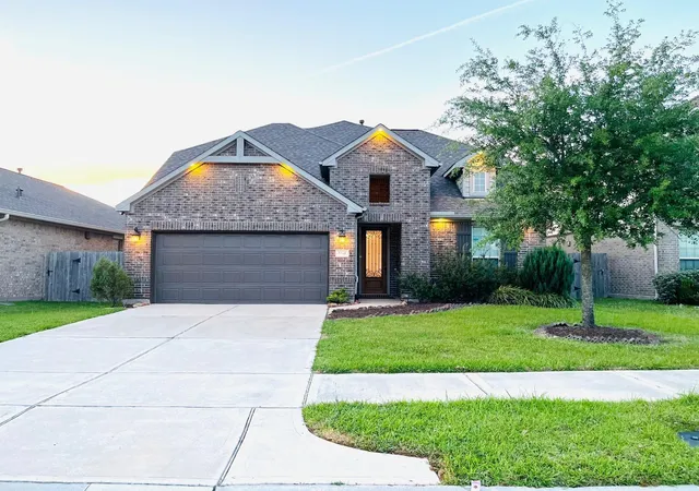 Photo 1 of Single family home for sale at 8514 Belfast Manor Ln, Richmond, TX 77407 | MLS# 10314737 | Listing updated on 2026-09-19