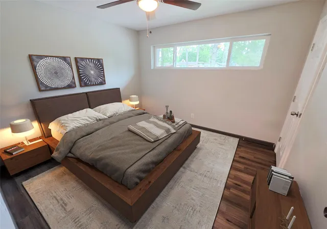 Photo 4 of Single family home for sale at 910 Royal Oak Dr, Dickinson, TX 77539 | MLS# 29824537 | Listing updated on 2026-09-19