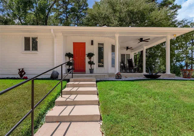 Photo 4 of Single family home for sale at 108 Cottonwood Rd, Trinity, TX 75862 | MLS# 64652406 | Listing updated on 2026-09-04