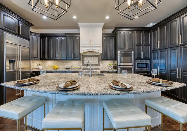Photo 2 of Single family home for sale at 3903 Indigo Ct, Manvel, TX 77578 | MLS# 92031545 | Listing updated on 2026-09-14