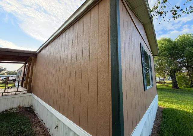 Photo 3 of Single family home for sale at 51 Burke Ct, Freeport, TX 77541 | MLS# 11716730 | Listing updated on 2026-09-11