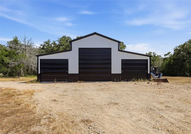 Photo 4 of Land for sale at 4241 County Rd 415, Somerville, TX 77879 | MLS# 90853942 | Listing updated on 2026-09-15
