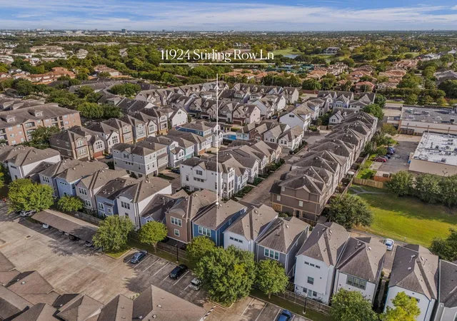Photo 2 of Sale Pending at 11924 Stirling Row Ln, Houston, TX 77082 | MLS# 76971828 | Listing updated on 2026-10-05