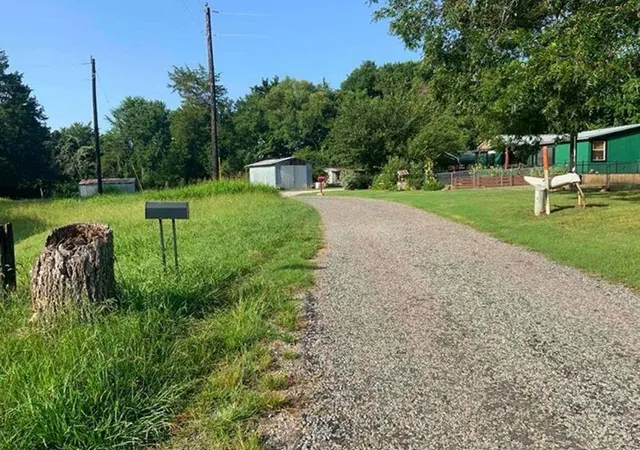 Photo 11 of Single family home for sale at 297 Lil Arkansas Rd, Bells, TX 75414 | MLS# 43936019 | Listing updated on 2026-09-09