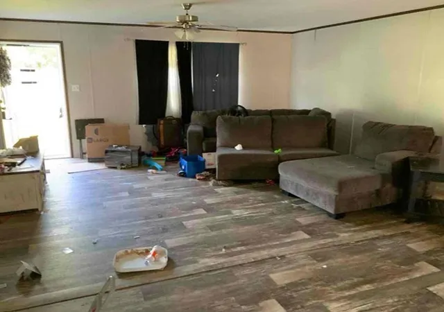 Photo 3 of Single family home for sale at 297 Lil Arkansas Rd, Bells, TX 75414 | MLS# 43936019 | Listing updated on 2026-09-09