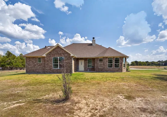 Photo 1 of Single family home for sale at 1903 Fm 2915, Lovelady, TX 75851 | MLS# 97865437 | Listing updated on 2026-09-02