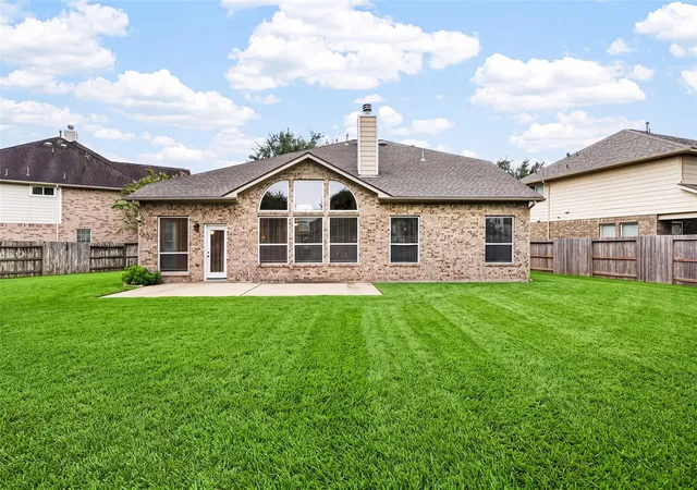 Photo 49 of Single family home for sale at 1231 Ancrum Hl Ln, Sugar Land, TX 77479 | MLS# 27872579 | Listing updated on 2026-09-14