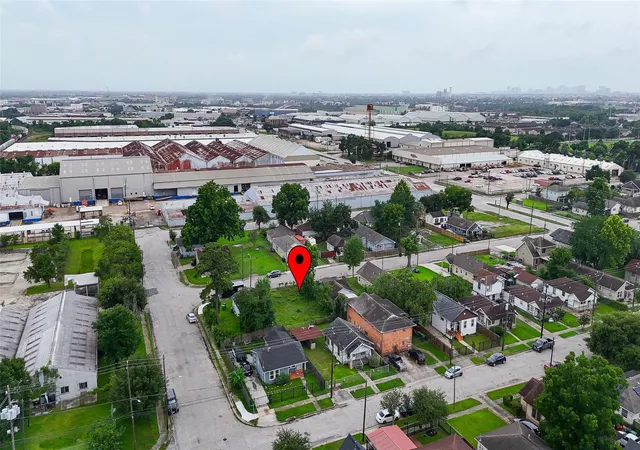 Photo 2 of Land for sale at 5537 Margarita St, Houston, TX 77020 | MLS# 3016110 | Listing updated on 2026-09-08