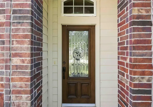 Photo 3 of Single family home for sale at 31907 Steven Springs Dr, Hockley, TX 77447 | MLS# 70341111 | Listing updated on 2026-09-17
