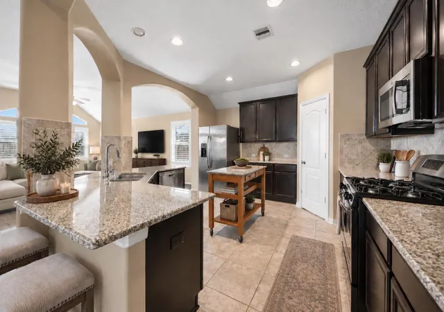 Photo 3 of Single family home for sale at 31907 Steven Springs Dr, Hockley, TX 77447 | MLS# 70341111 | Listing updated on 2026-09-17