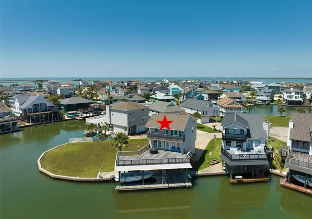 Photo 1 of Single family home for sale at 543 Sunset Cir, Galveston, TX 77554 | MLS# 92186232 | Listing updated on 2026-09-01