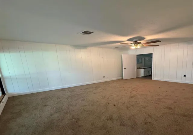 Photo 3 of Single family home for sale at 10205 Sierra Dr, Houston, TX 77051 | MLS# 80432549 | Listing updated on 2026-09-24