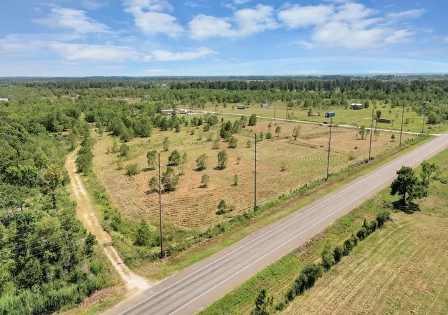 Photo 3 of Land for sale at 309 Old Liberty Rd, Liberty, TX 77575 | MLS# 11593614 | Listing updated on 2026-10-05