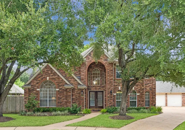 Photo 1 of Sale Pending at 5606 Cottonmist Ct, Sugar Land, TX 77479 | MLS# 16321943 | Listing updated on 2026-10-07