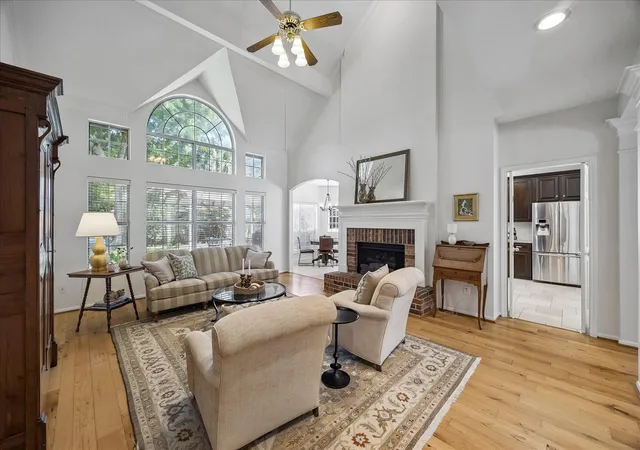 Photo 3 of Sale Pending at 5606 Cottonmist Ct, Sugar Land, TX 77479 | MLS# 16321943 | Listing updated on 2026-10-07