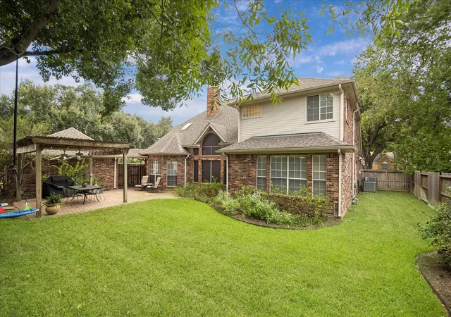 Photo 4 of Sale Pending at 5606 Cottonmist Ct, Sugar Land, TX 77479 | MLS# 16321943 | Listing updated on 2026-10-07