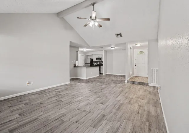 Photo 3 of Single family home for sale at 2909 Mariner Dr, League City, TX 77573 | MLS# 84707297 | Listing updated on 2026-09-24