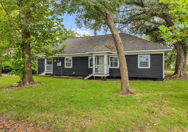 Photo 1 of Single family home for sale at 5201 Main St, Santa Fe, TX 77510 | MLS# 72518101 | Listing updated on 2026-09-05