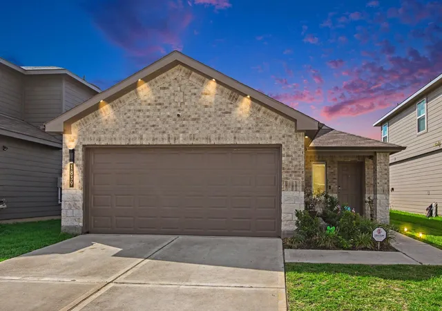 Photo 1 of Single family home for sale at 1839 Laurel Valley Dr, Houston, TX 77014 | MLS# 14612937 | Listing updated on 2026-10-07