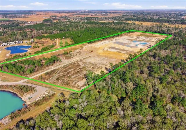 Photo 3 of Land for sale at 18179 Ih 10, Beaumont, TX 77705 | MLS# 48638096 | Listing updated on 2026-09-21