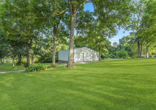 Photo 2 of Single family home for sale at 2 Dogwood Path, Coldspring, TX 77331 | MLS# 97382595 | Listing updated on 2026-09-05