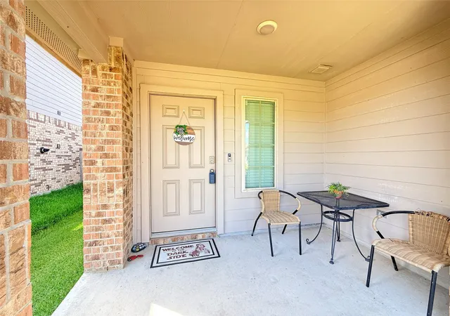 Photo 2 of Single family home for sale at 14845 Cypress Holw Dr, New Caney, TX 77357 | MLS# 38484565 | Listing updated on 2026-09-14