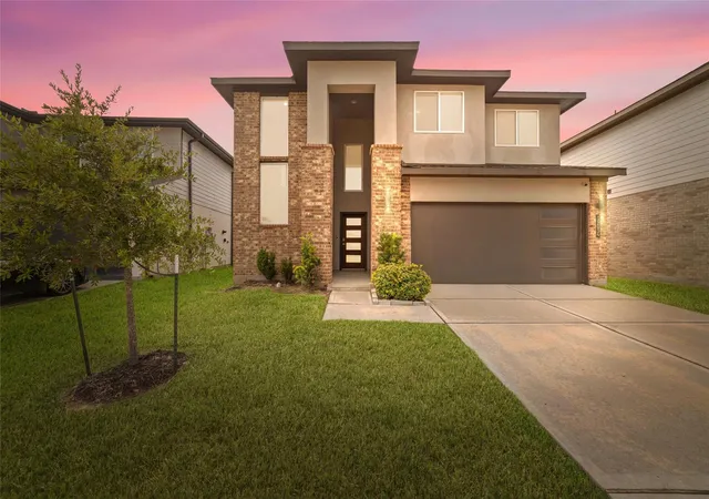 Photo 1 of Single family home for sale at 19034 Derrington Manor Ln, Richmond, TX 77407 | MLS# 58601719 | Listing updated on 2026-09-01