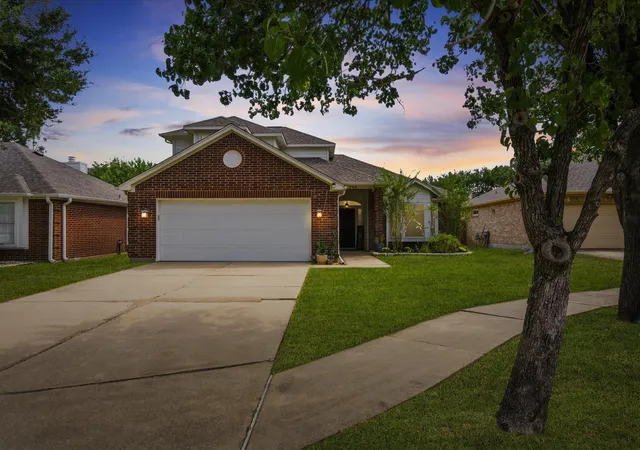 Photo 1 of Single family home for sale at 6714 Hertford Park Dr, Houston, TX 77084 | MLS# 76036952 | Listing updated on 2026-09-19