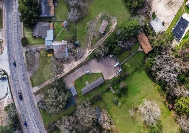Photo 1 of Multi family home for sale at 3102 Montgomery Rd, Huntsville, TX 77340 | MLS# 34587097 | Listing updated on 2026-09-22