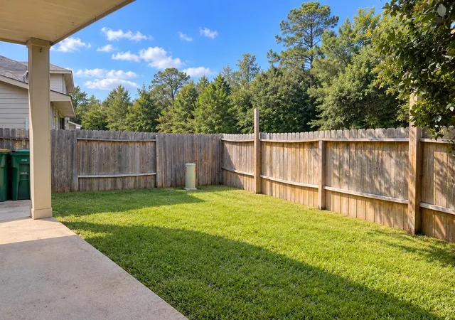 Photo 11 of Townhouse for sale at 42 E Burberry Cir, Conroe, TX 77384 | MLS# 65051742 | Listing updated on 2026-09-12