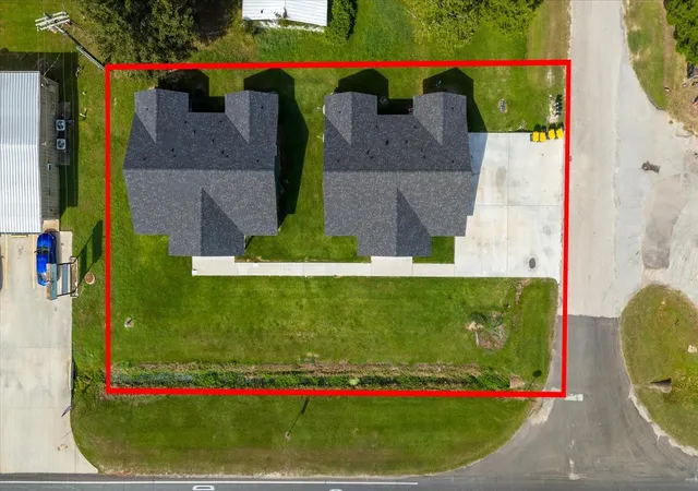 Photo 2 of Multi family home for sale at 1318 Stowell St, Anahuac, TX 77514 | MLS# 90856311 | Listing updated on 2026-09-23