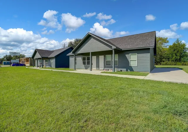 Photo 3 of Multi family home for sale at 1318 Stowell St, Anahuac, TX 77514 | MLS# 90856311 | Listing updated on 2026-09-23