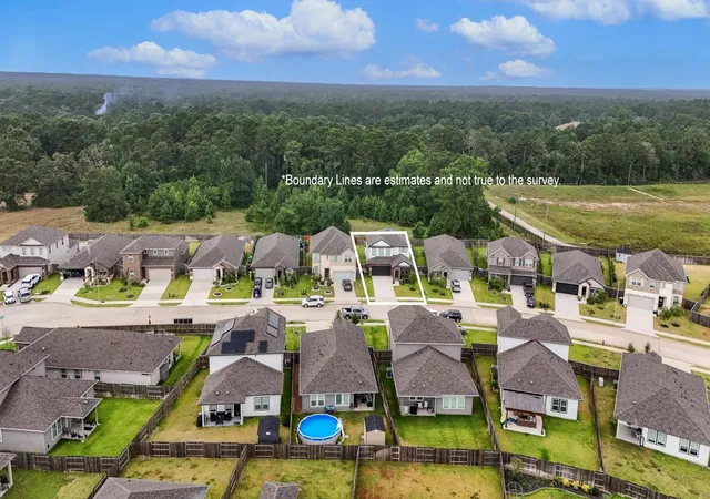 Photo 2 of Single family home for sale at 38527 Winding Meadows Dr, Magnolia, TX 77354 | MLS# 82112399 | Listing updated on 2026-09-25