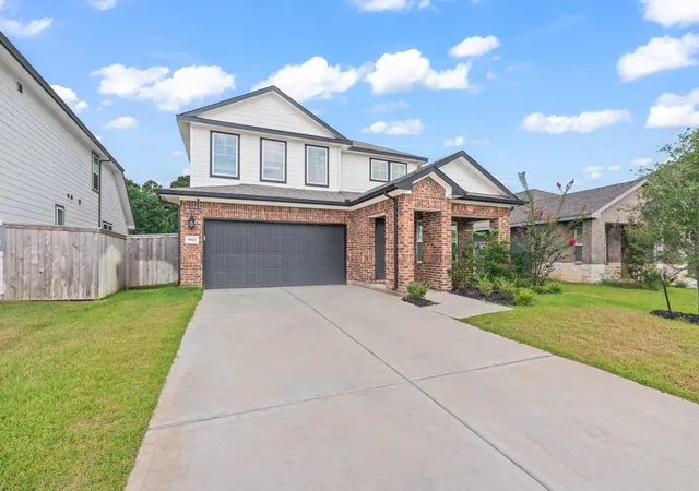 Photo 4 of Single family home for sale at 38527 Winding Meadows Dr, Magnolia, TX 77354 | MLS# 82112399 | Listing updated on 2026-09-25