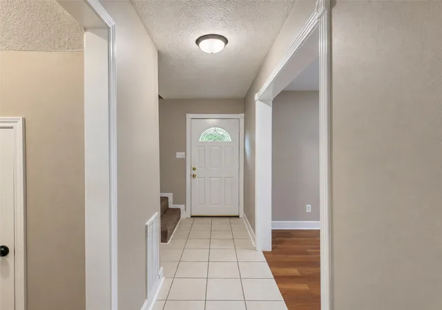 Photo 4 of Single family home for sale at 7411 Bairnsdale Ln, Houston, TX 77070 | MLS# 89782782 | Listing updated on 2026-09-09