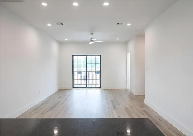 Photo 4 of Single family home for sale at 4406 W Hoa Sen Cir, Houston, TX 77072 | MLS# 73411144 | Listing updated on 2026-09-09