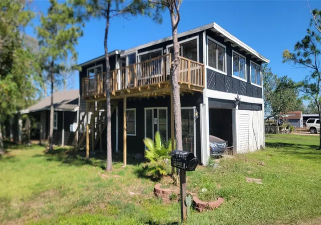 Photo 1 of Single family home for sale at 12018 Sandpiper Rd, Angleton, TX 77515 | MLS# 54797903 | Listing updated on 2026-09-02