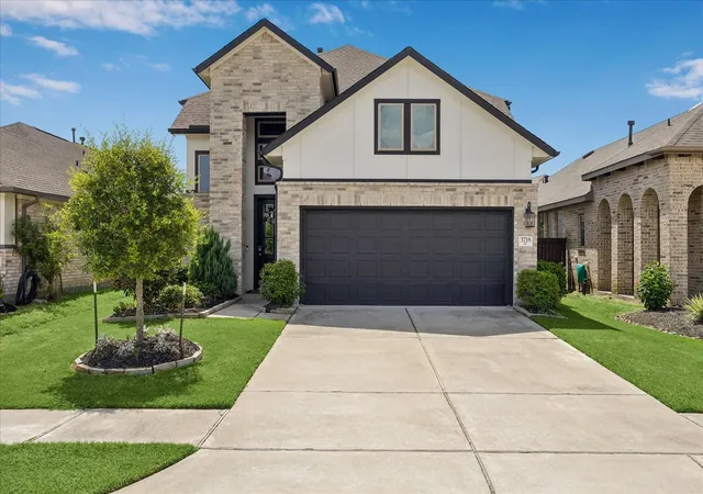 Photo 1 of Single family home for sale at 3718 Amoroso Dr, Rosharon, TX 77583 | MLS# 70667578 | Listing updated on 2026-09-14